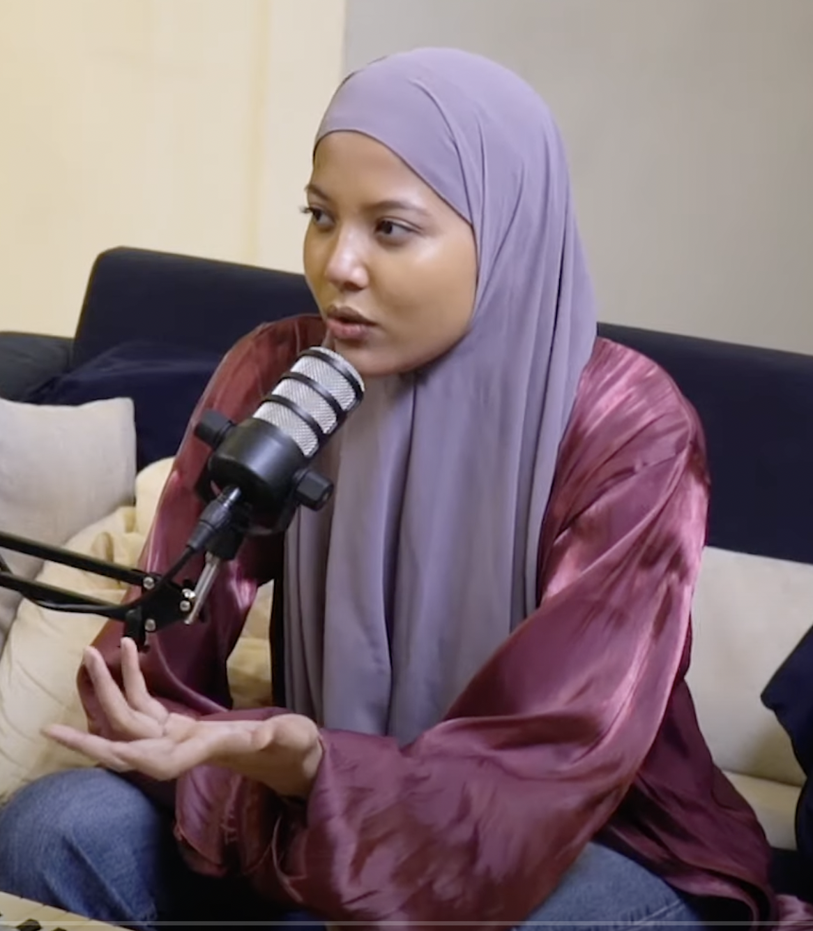 송은이 트렌드를 설명하는 Aisyah Aziz on Dari Studio Podcast